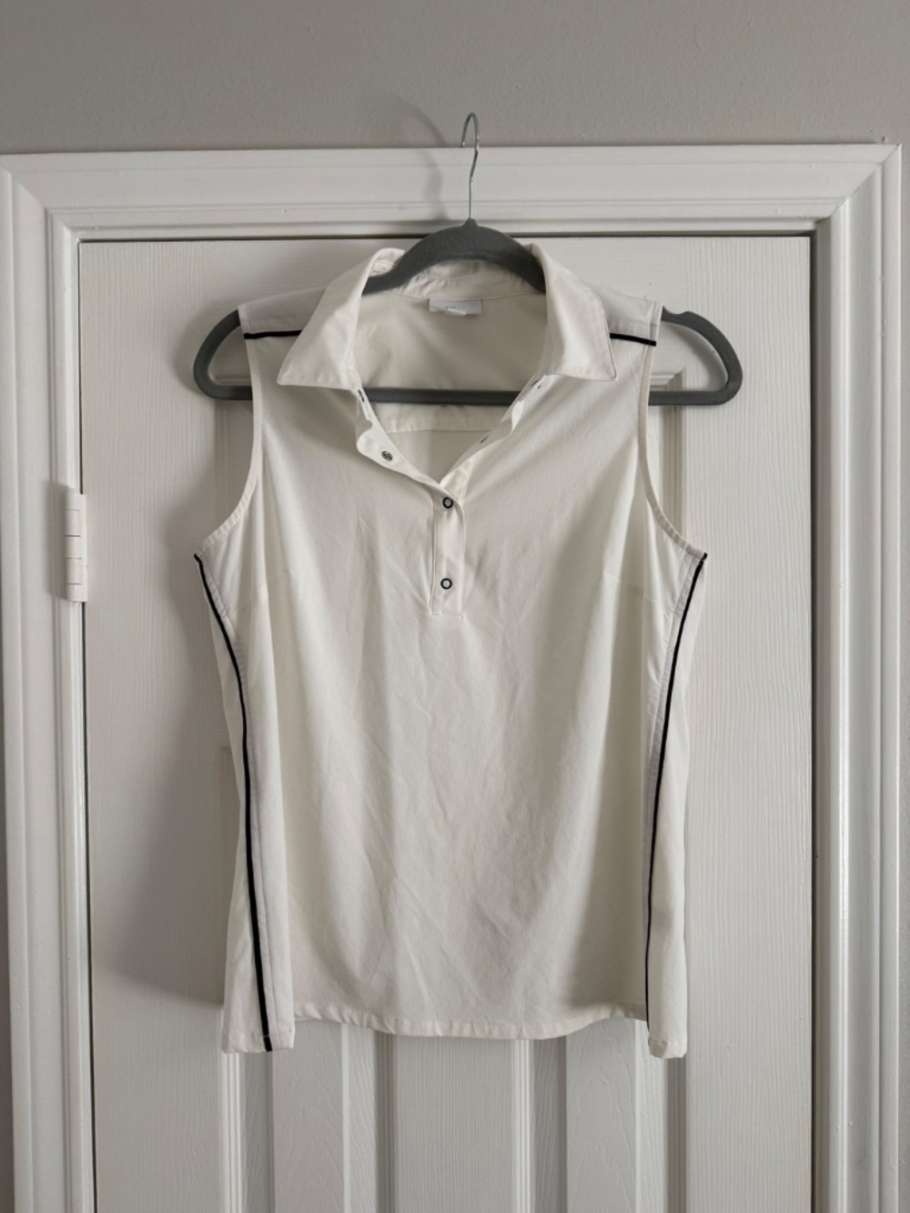 NWOT J Jill White Golf Shirt